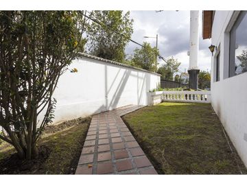 El Batan, Casa en  Venta , 1470m2, 5 habitaciones, 9 baños