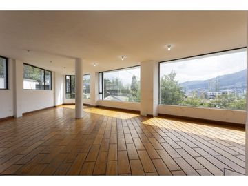 El Batan, Casa en  Venta , 1470m2, 5 habitaciones, 9 baños
