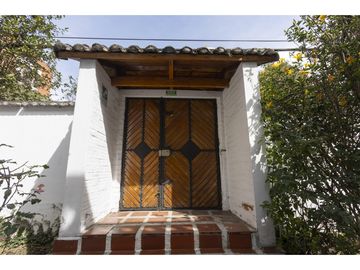 El Batan, Casa en  Venta , 1470m2, 5 habitaciones, 9 baños