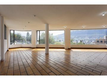 El Batan, Casa en  Venta , 1470m2, 5 habitaciones, 9 baños