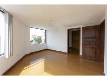 El Batan, Casa en  Venta , 1470m2, 5 habitaciones, 9 baños
