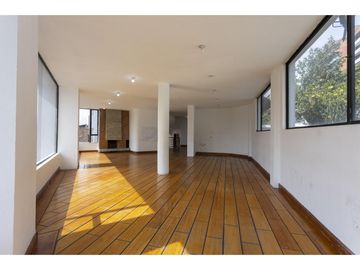 El Batan, Casa en  Venta , 1470m2, 5 habitaciones, 9 baños