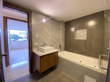 La Kennedy, Departamento en  venta, 105m2, 2 Habitaciones.