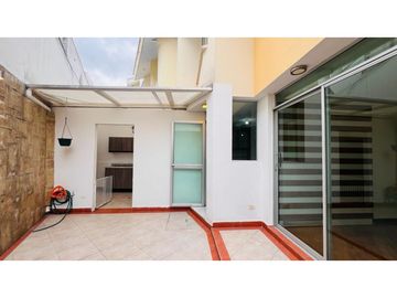Santa Lucía, Casa en  Venta, 226m2, 3 Habitaciones.