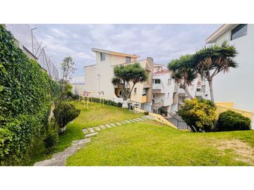 Santa Lucía, Casa en  Venta, 226m2, 3 Habitaciones.