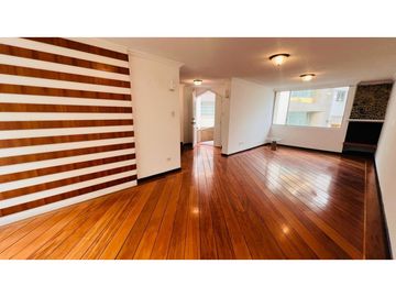Santa Lucía, Casa en  Venta, 226m2, 3 Habitaciones.