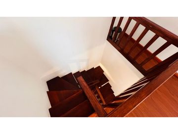 Santa Lucía, Casa en  Venta, 226m2, 3 Habitaciones.