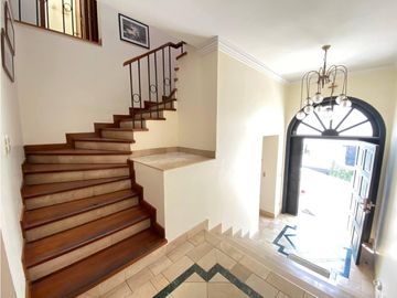 El Condado, Casa en  Venta, 318m2, 3 Habitaciones, 3 Baños.
