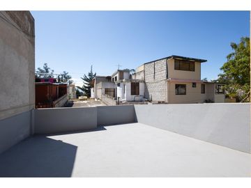 Carapungo, Casa en  Venta, 226m2, 3 Habitaciones, 2 Baños.