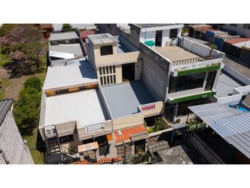 Carapungo, Casa en  Venta, 226m2, 3 Habitaciones, 2 Baños.