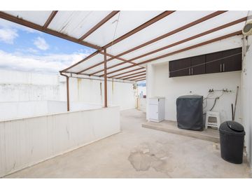 Sangolquí, Sector Fajardo, Casa en Venta, 113m2, 2 Habitaciones, 2 Par