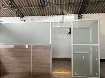 Sangolqui, Bodega en  Renta, 388m2,  2 Ambiente, 2 Baños, 4 Parqueadero.
