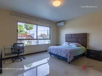Casa de lujo en Bugambilias primera sección Zona Sur Zapopan