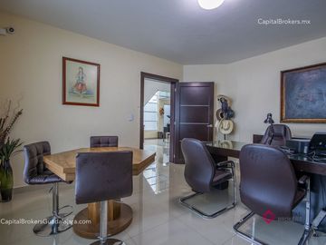 Casa de lujo en Bugambilias primera sección Zona Sur Zapopan