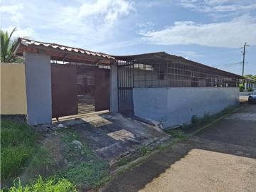 VENDO CASA ARRAIJAN FLORESTA 3REC
