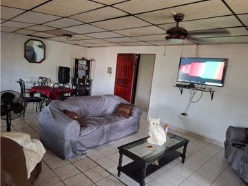 VENDO CASA ARRAIJAN FLORESTA 3REC