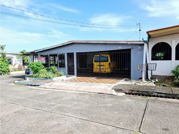 VENDO CASA ARRAIJAN FLORESTA 3REC