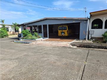 VENDO CASA ARRAIJAN FLORESTA 3REC