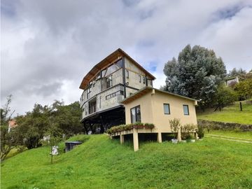 Vendo casa  en La Calera