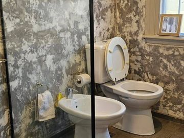 PH en venta de 2 dormitorios c/ cochera en Ituzaingó Centro