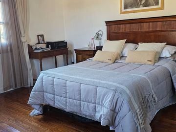 PH en venta de 2 dormitorios c/ cochera en Ituzaingó Centro