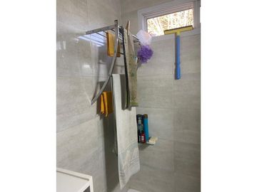 QUINTA  3 ambientes- venta completa muebles, electrodomesticos etc.-