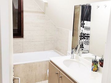 Casa en Venta en Macul Alto con Avda. Las Araucarias