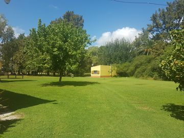 CASA QUINTA en Punta Indio - y algo mas....