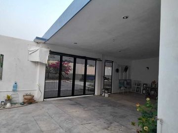 Casa en venta de 2 recámaras en Privada de Sian Ka´an, Mérida Yuc.