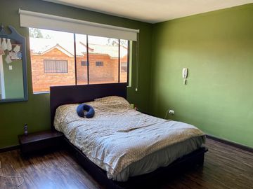 CASA EN URBANIZACION,CUENCA.RIO AMARILLO
