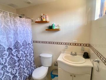 CASA EN URBANIZACION,CUENCA.RIO AMARILLO