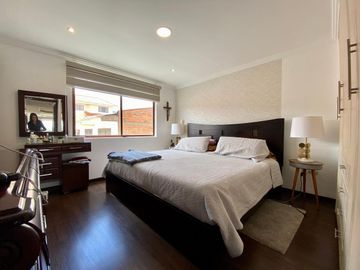 HERMOSO DEPARTAMENTO EN VENTA, SECTOR MISICATA