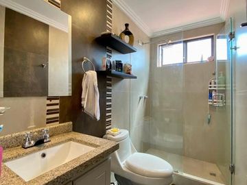 HERMOSO DEPARTAMENTO EN VENTA, SECTOR MISICATA