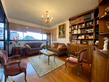 HERMOSO DEPARTAMENTO EN VENTA, SECTOR PASEO 3 DE NOVIEMBRE