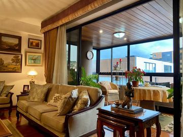HERMOSO DEPARTAMENTO EN VENTA, SECTOR PASEO 3 DE NOVIEMBRE