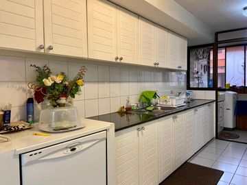 HERMOSO DEPARTAMENTO EN VENTA, SECTOR PASEO 3 DE NOVIEMBRE