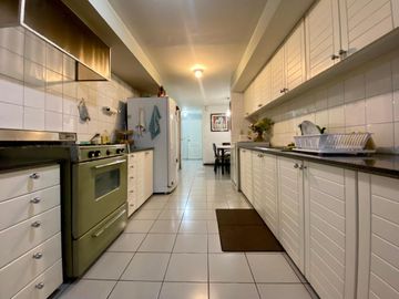 HERMOSO DEPARTAMENTO EN VENTA, SECTOR PASEO 3 DE NOVIEMBRE