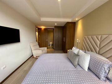 HERMOSO DEPARTAMENTO. PUERTAS DEL SOL