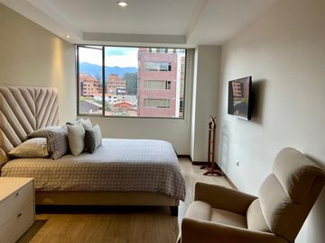 HERMOSO DEPARTAMENTO. PUERTAS DEL SOL