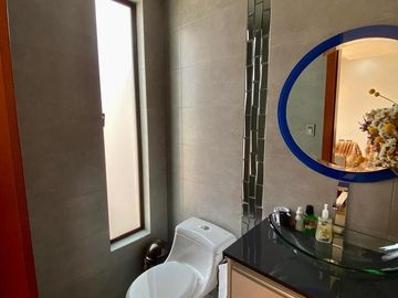 HERMOSA CASA EN VENTA, SECTOR MISICATA