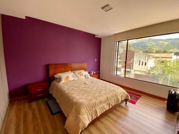 HERMOSA CASA EN VENTA, SECTOR MISICATA