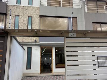 HERMOSA CASA EN VENTA, SECTOR MISICATA