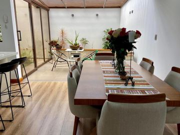 HERMOSA CASA EN VENTA, SECTOR MISICATA