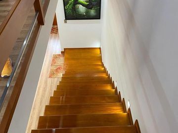 HERMOSA CASA EN VENTA, SECTOR MISICATA