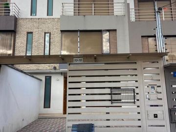 HERMOSA CASA EN VENTA, SECTOR MISICATA