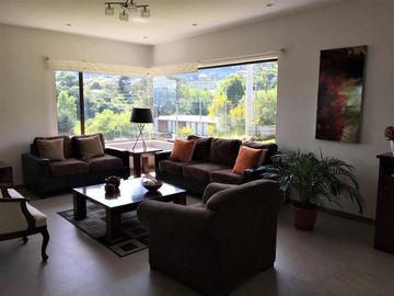 HERMOSA CASA EN VENTA, SECTOR CHALLUBAMBA