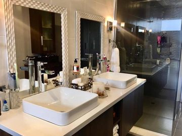 HERMOSA CASA EN VENTA, SECTOR CHALLUBAMBA