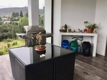 HERMOSA CASA EN VENTA, SECTOR CHALLUBAMBA