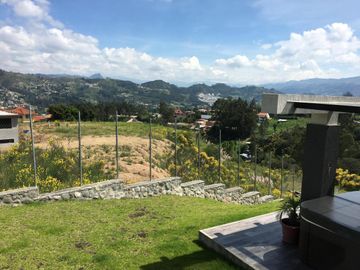 HERMOSA CASA EN VENTA, SECTOR CHALLUBAMBA