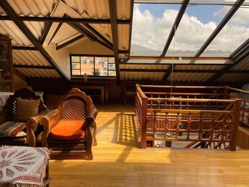 HERMOSA CASA EN VENTA, SECTOR RIO AMARILLO